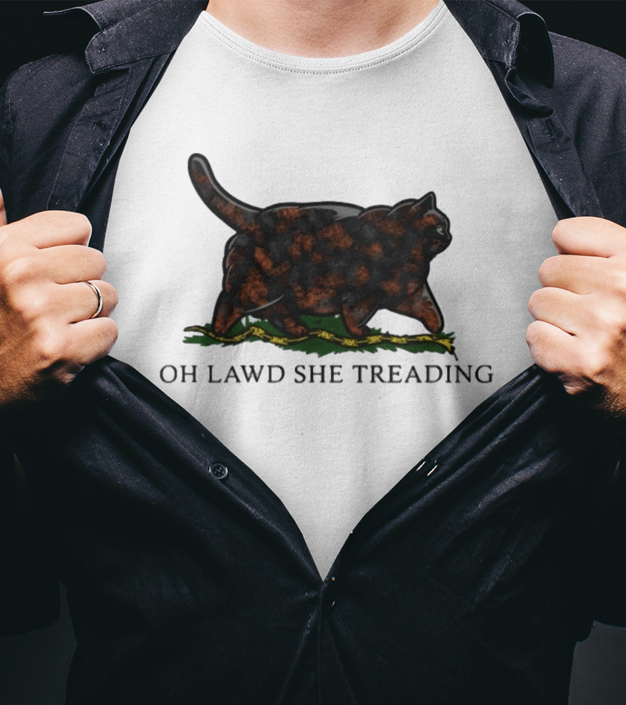Oh Lawd She Treading Black Cat Walking On Snake T-Shirt
