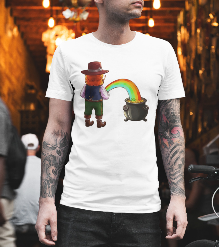 St Patricks Day Leprechaun Pissing Rainbow Into Pot Of Gold Meme T-Shirt