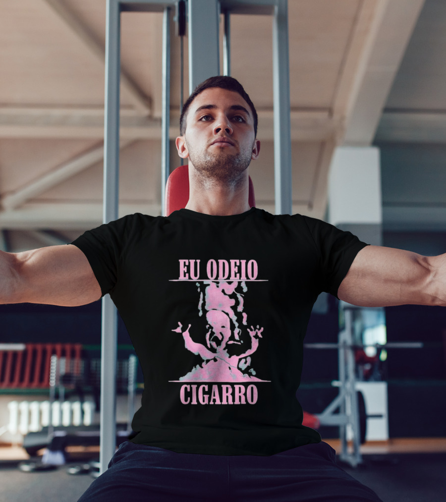 Eu Odeio Cigarro Anti Smoking Pink Smoke Face T-Shirt