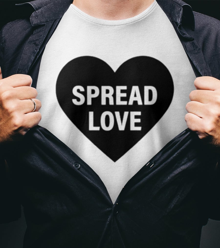 Pizza Movie Jack Martin Spread Love Heart T-Shirt