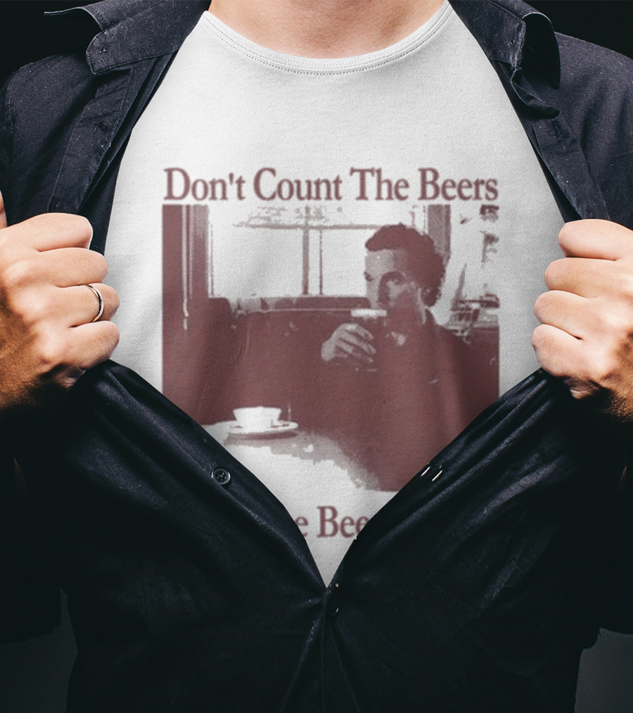 Don't Count The Beers Make The Beers Count Vintage Style Gentlemen T-Shirt