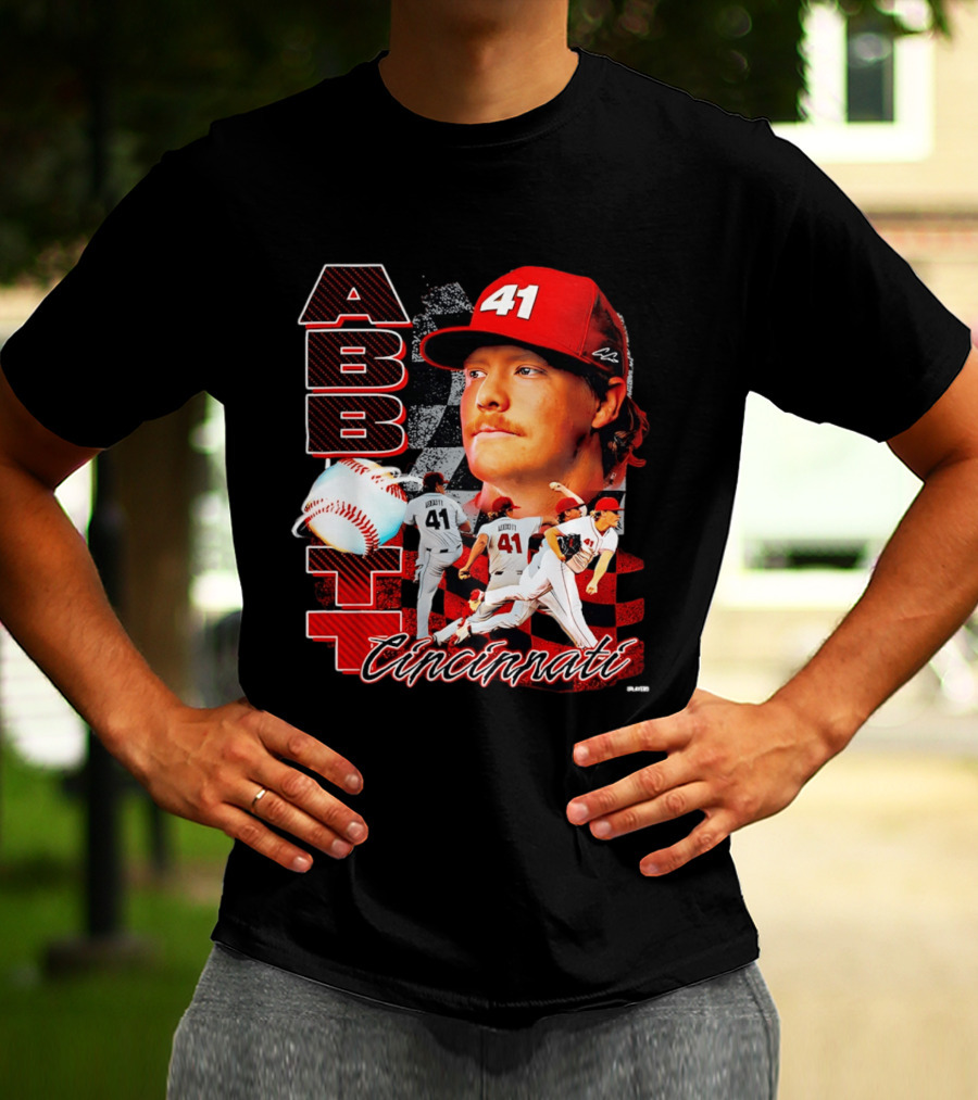 Cincinnati Reds Abbott 41 Baseball Pitcher Portrait Action T-Shirt