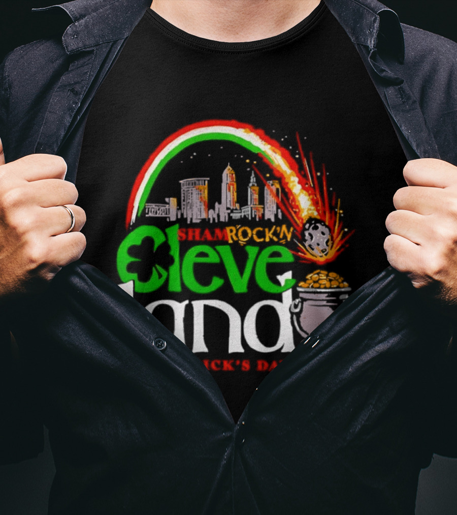 Cleveland Shamrockin Skyline Comet St. Patrick's Day 2026 Celebration T-Shirt