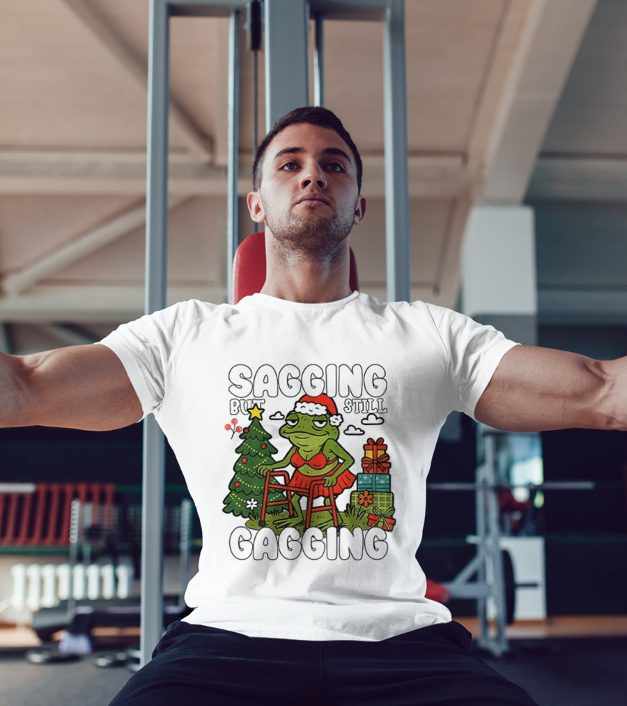 Sagging But Still Gagging Frog Santa Hat Christmas Tree Presents T-Shirt