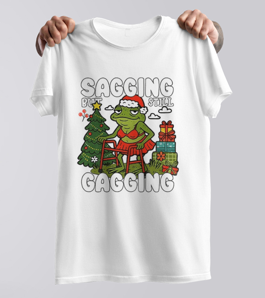 Sagging But Still Gagging Frog Santa Hat Christmas Tree Presents T-Shirt