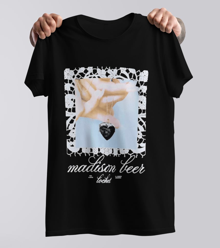 Madison Beer Locket Album 2025 Heart Pendant Motif T-Shirt