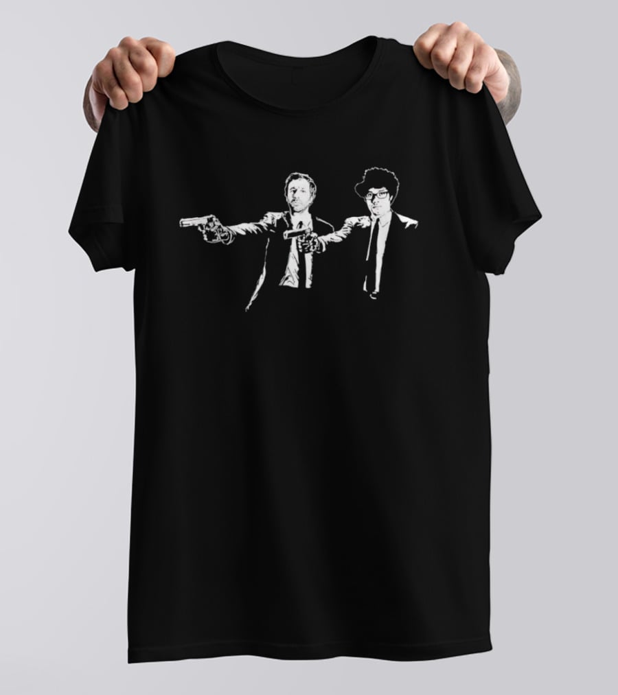 Roy And Moss Guns Scene IT Crowd Pulp Fiction Mashup T-Shirt