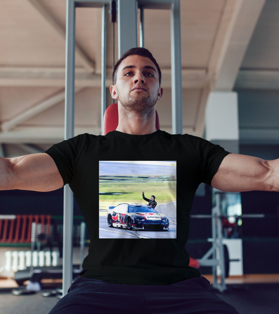 Carson Hocevar First Win Nascar Cup Series 2026 Talladega Number 77 Car Victory Celebrating Dente T-Shirt