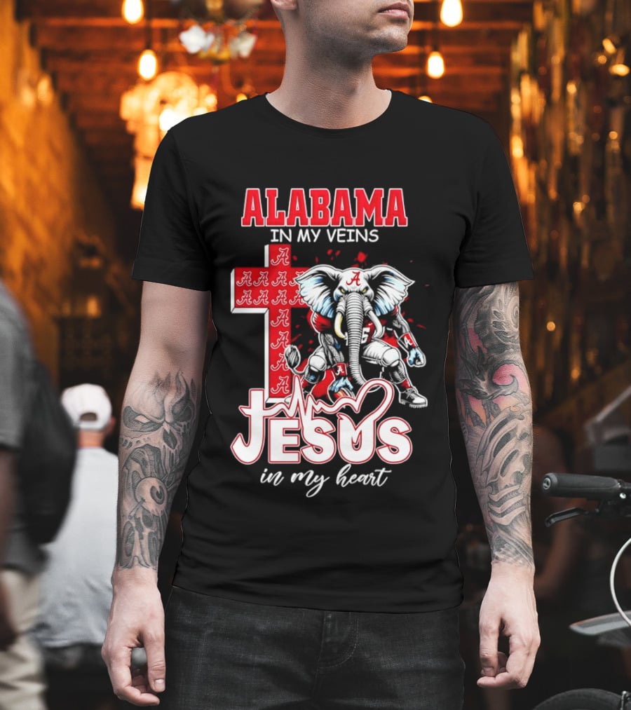 Alabama Crimson Tide In My Veins Jesus In My Heart Elephant Cross T-Shirt