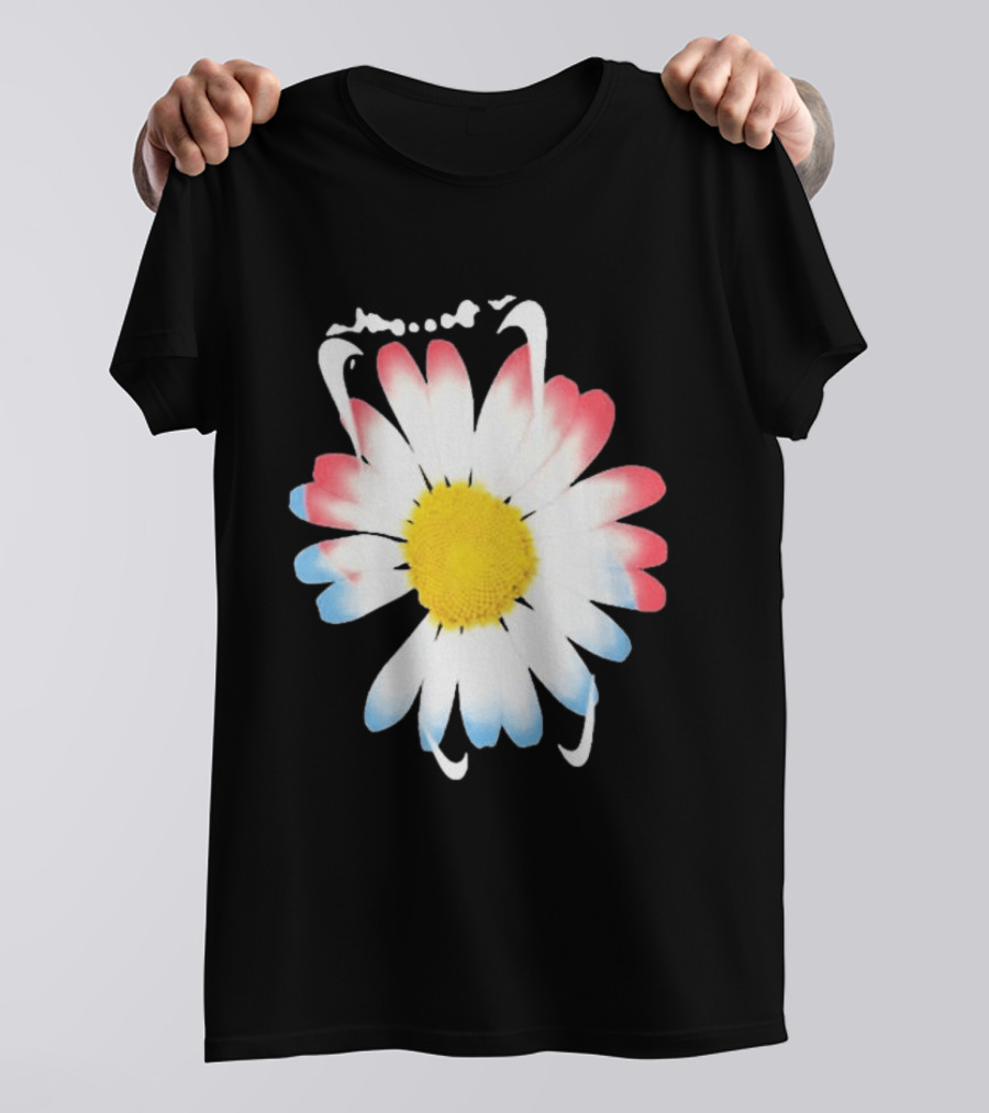 Original G Dragon Flower 2026 Multicolor Petals T-Shirt