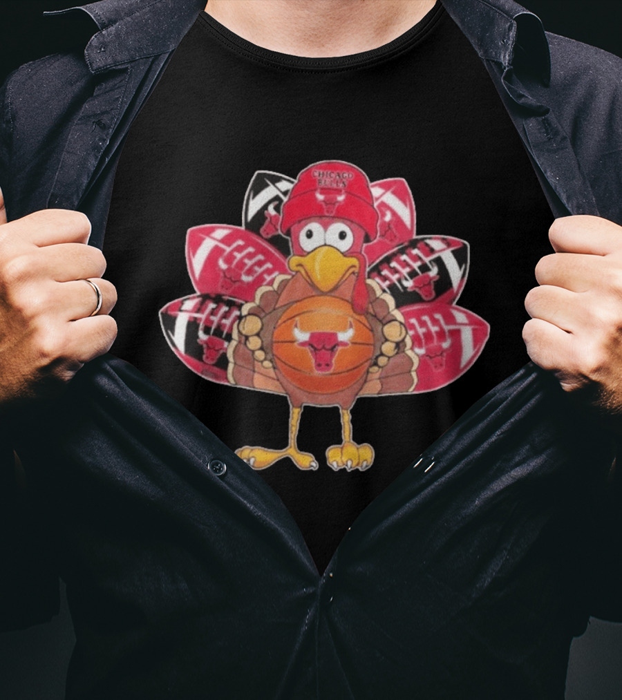 Chicago Bulls Thanksgiving Turkey Basketball Football Fusion T-Shirt