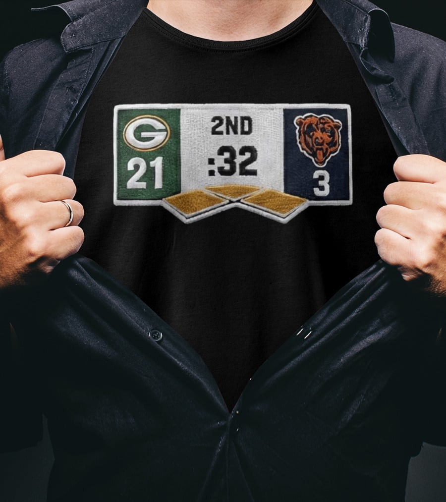 Packers 21 Bears 3 Second Quarter Scoreboard Patch T-Shirt