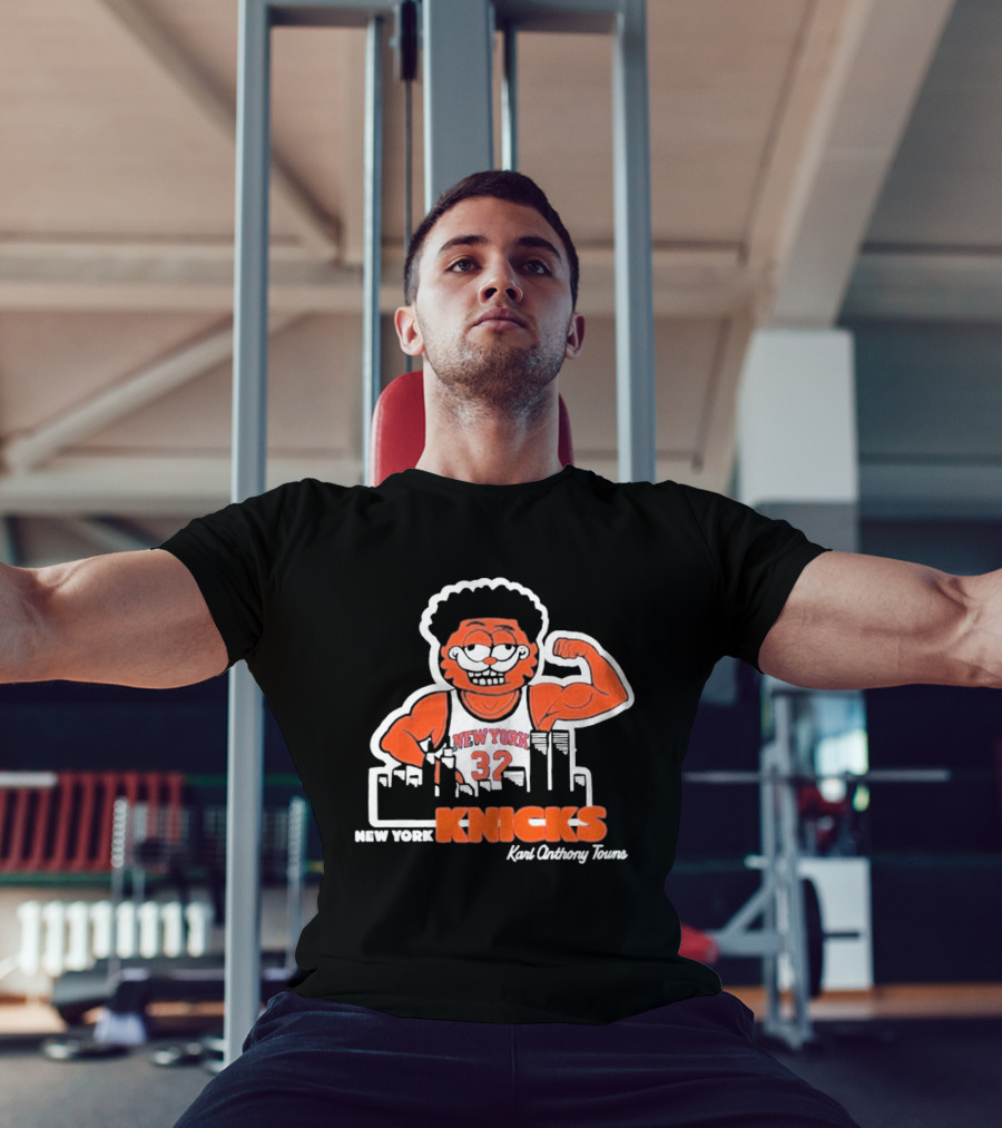 New York Knicks Karl Onthony Towns Cat Basketball Skyline 32 T-Shirt