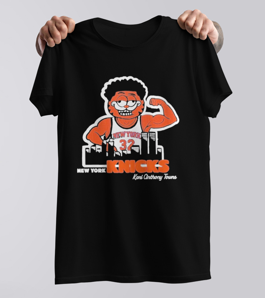 New York Knicks Karl Onthony Towns Cat Basketball Skyline 32 T-Shirt