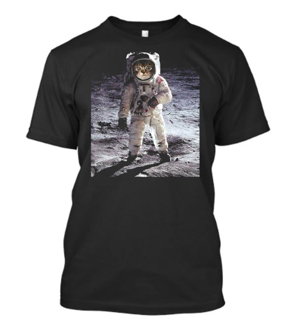 First Space Cat On The Moon Astronaut Suit Moonwalking T-Shirt