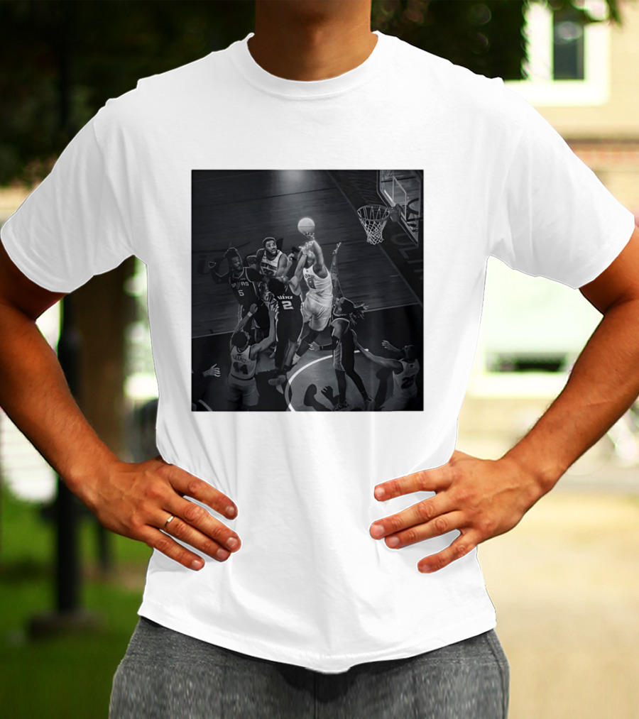 Jalen Brunson Karl Anthony Towns New York Knicks Vs San Antonio Spurs NBA Basketball Action T-Shirt