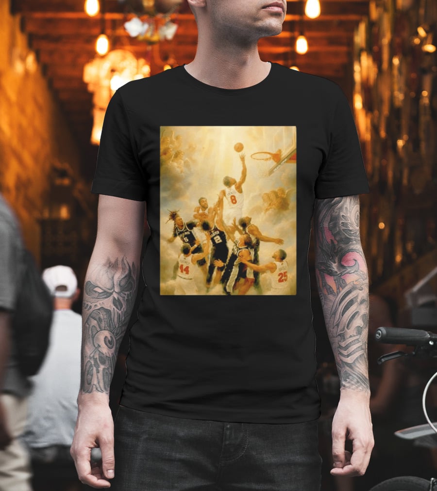 OG Anunoby Dunking New York Knicks Vs San Antonio Spurs High Renaissance Basketball Duel T-Shirt