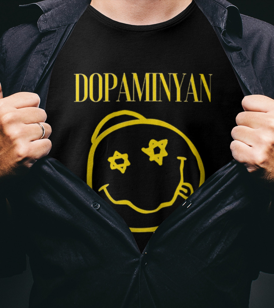 Dopaminyan Star Eyed Smiley Face Yellow T-Shirt