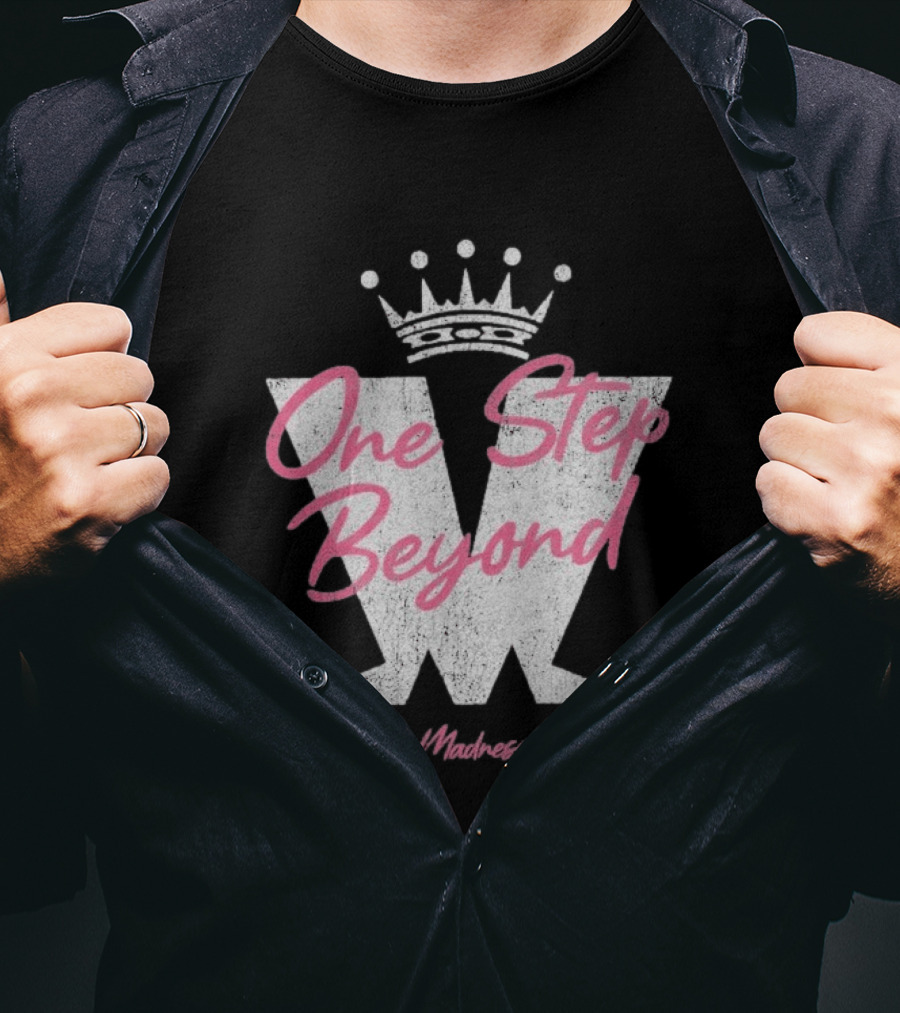 Madness One Step Beyond Crown Pink W T-Shirt