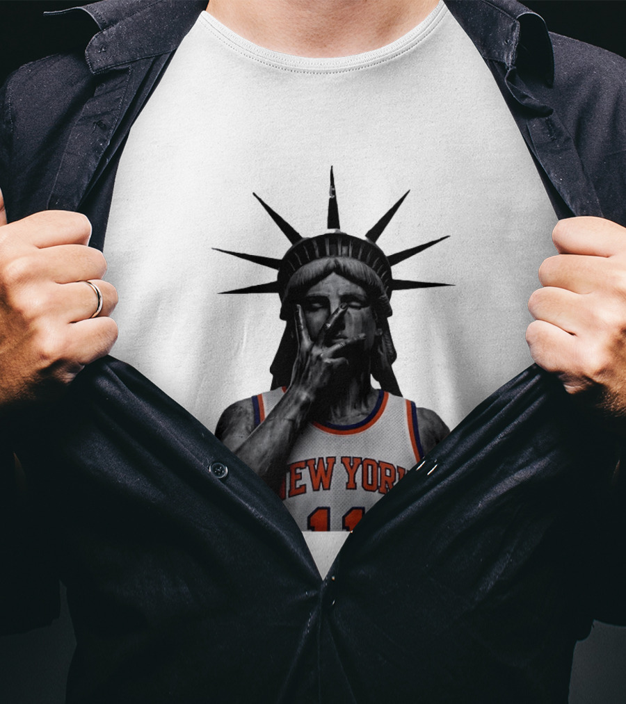 New York Knicks Jalen Brunson Statue Of Liberty Basketball Legend The Wait Is Over T-Shirt