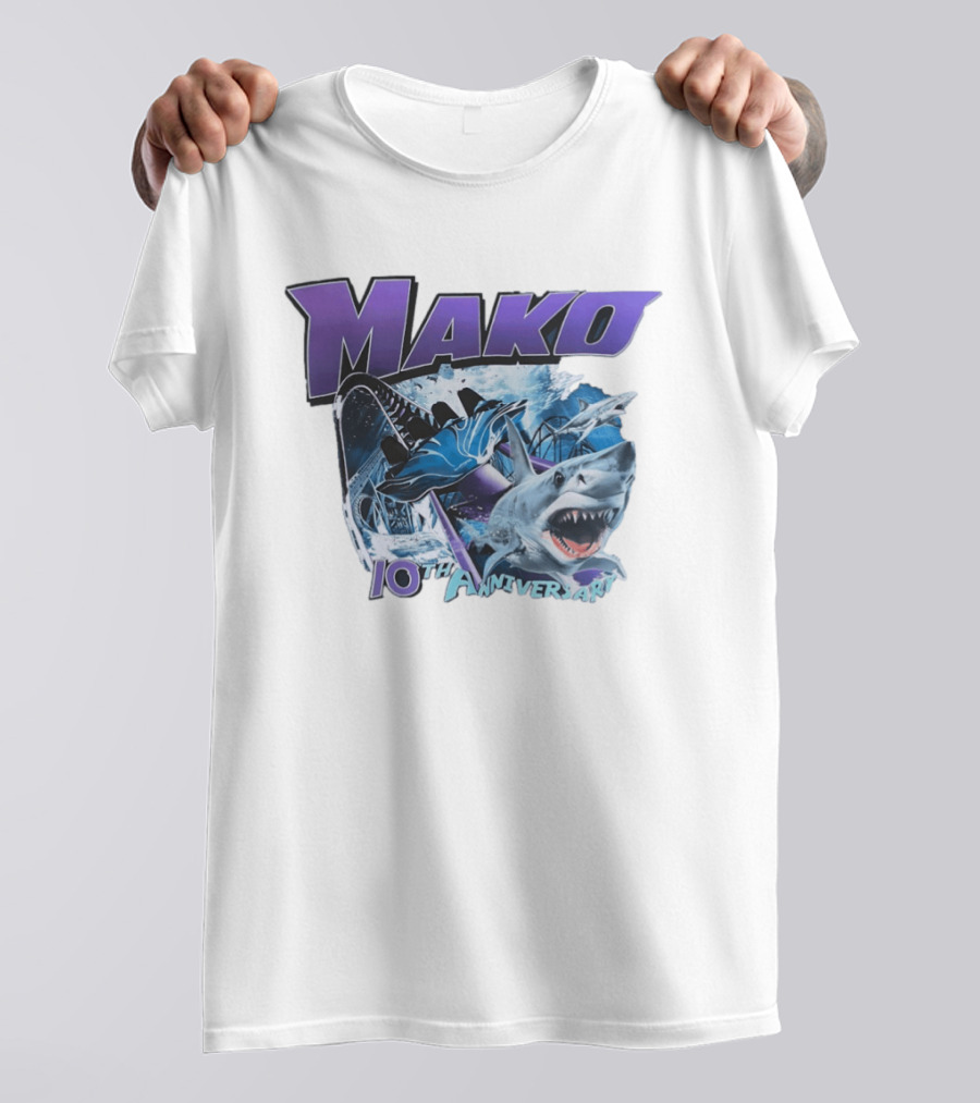 Mako 10th Anniversary SeaWorld Roller Shark Underwater Ocean Adventure T-Shirt