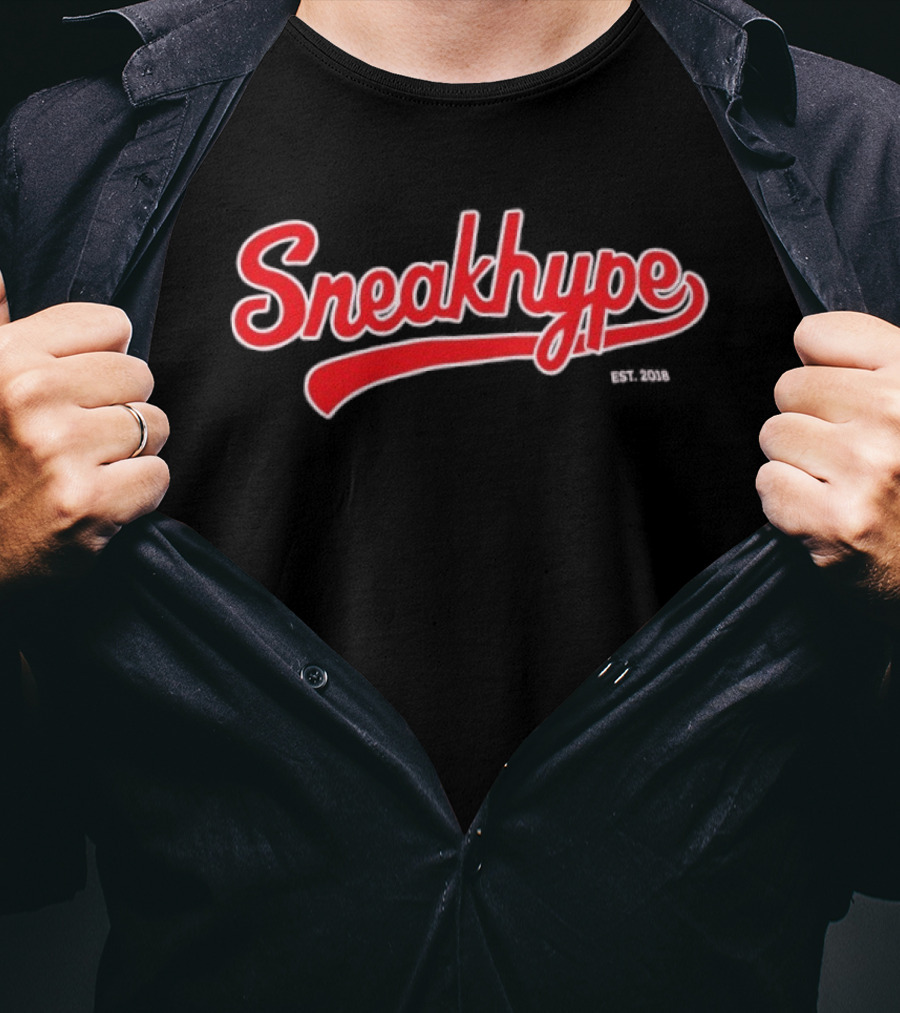 Sneakhype Est 2018 Vintage Script T-Shirt