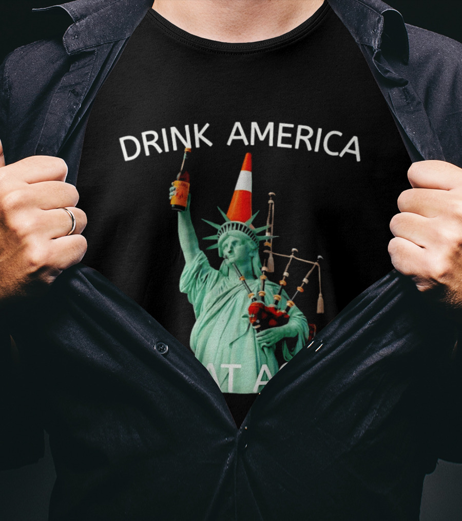 Statue Of Liberty Drink America Great Again Cone And Bagpipes T-Shirt