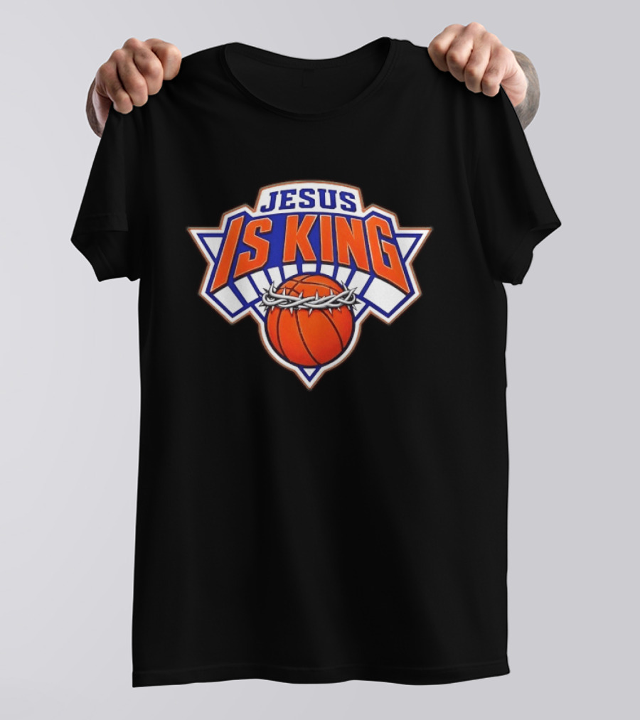 Jesus Is King New York Knicks Basketball Crowned Ball T-Shirt