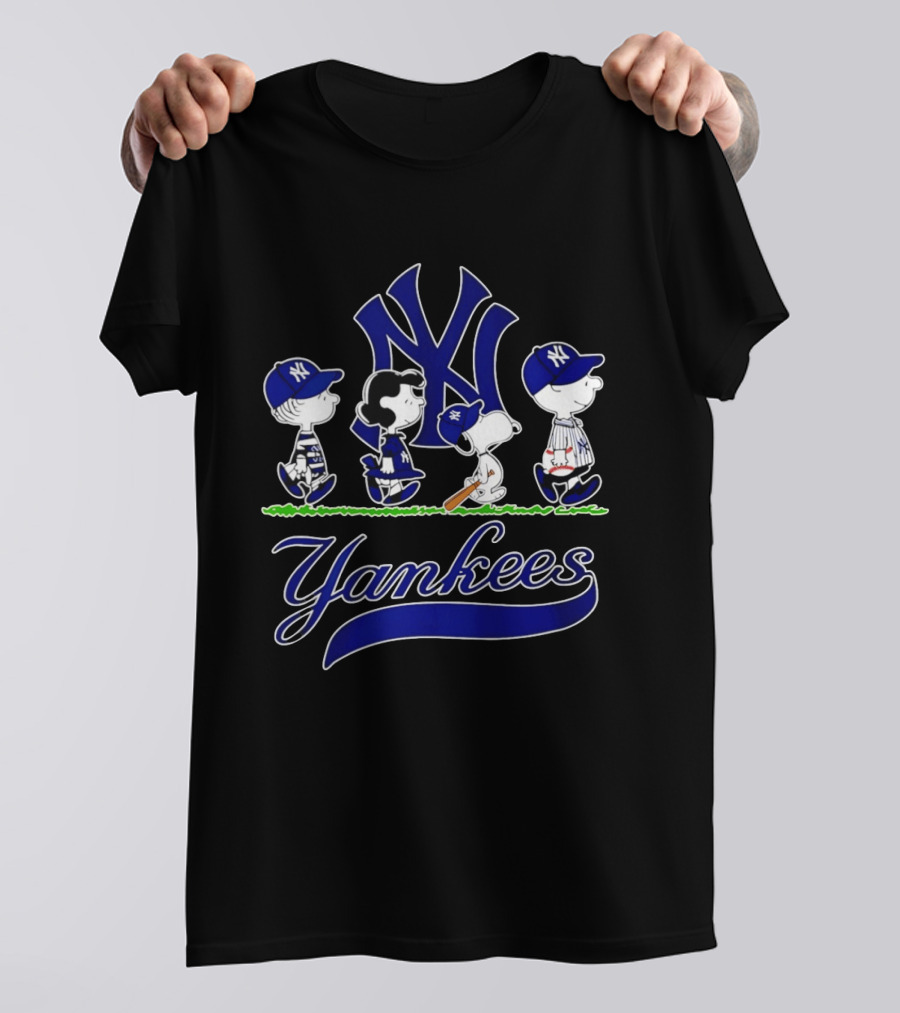 New York Yankees Peanuts Characters Abbey Road Snoopy T-Shirt