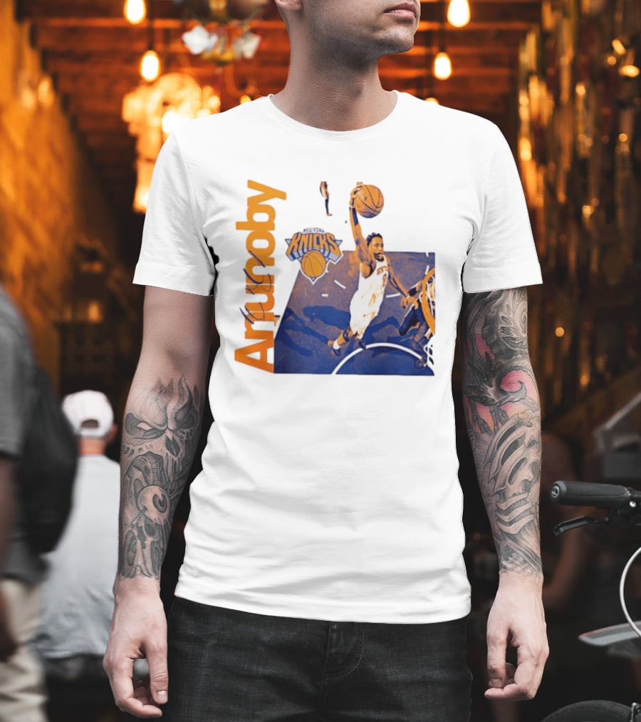 New York Knicks OG Anunoby Player Hype Dunking Action Scene T-Shirt