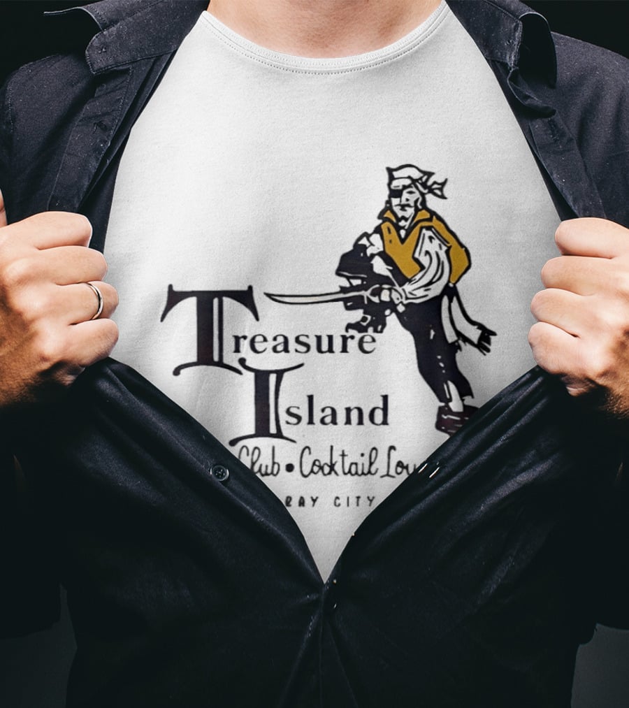 Treasure Island Supper Club Cocktail Lounge Pirate Robinson Bay City Midland T-Shirt