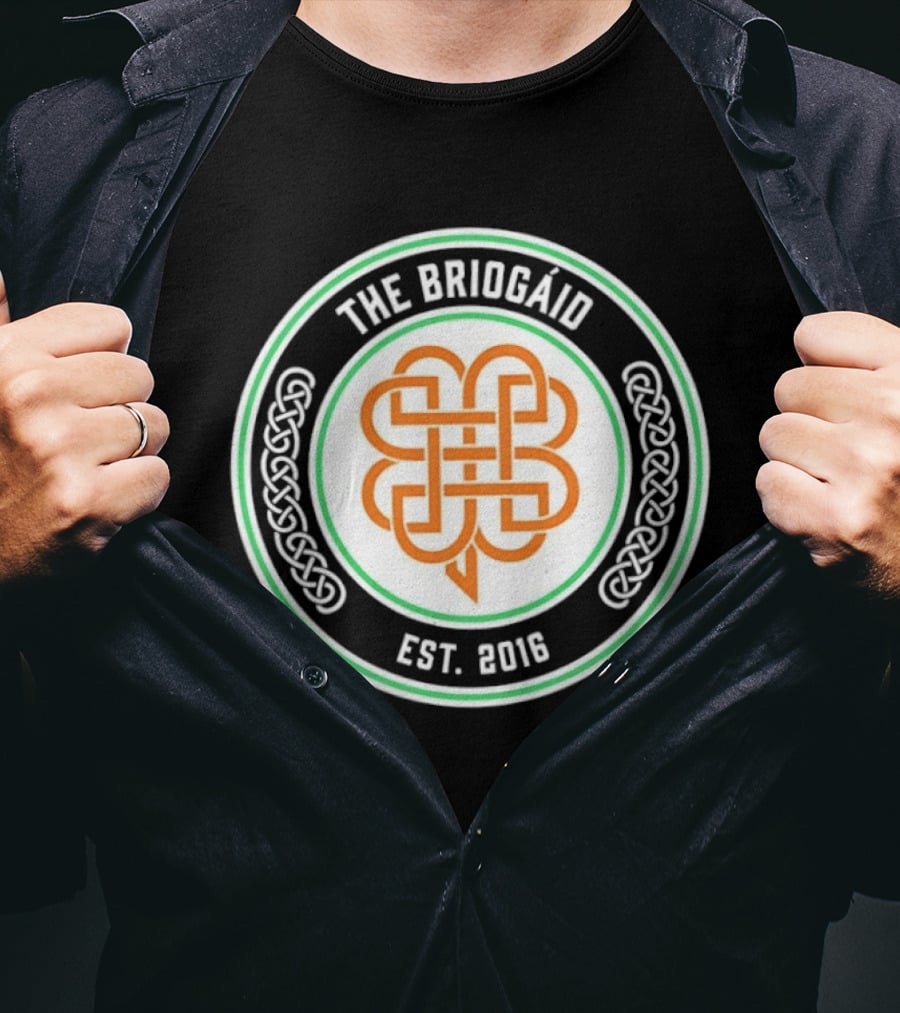 The Briogaid Est. 2016 Celtic Seal Knotwork T-Shirt