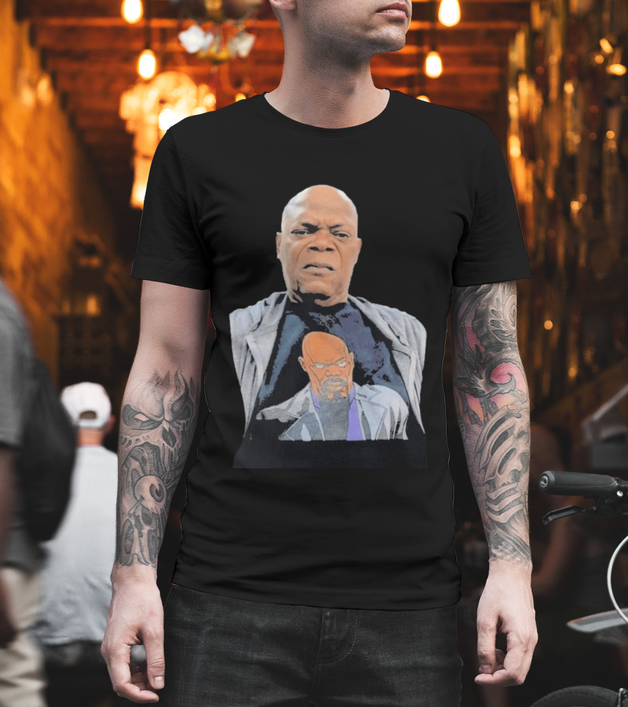 Samuel L. Jackson Wearing Himself On T-Shirt