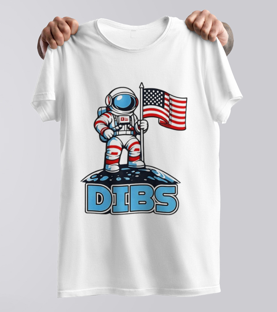 USA Dibs On The Moon Astronaut Space American Flag T-Shirt