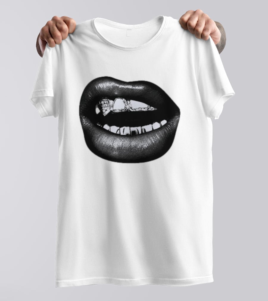 Dallas Cowboys Cheerleaders Black & White Lips Kevin Ozowski T-Shirt