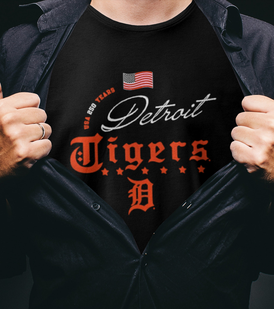 Detroit Tigers 250 Years USA Celebration Happy 4th Of July T-Shirt