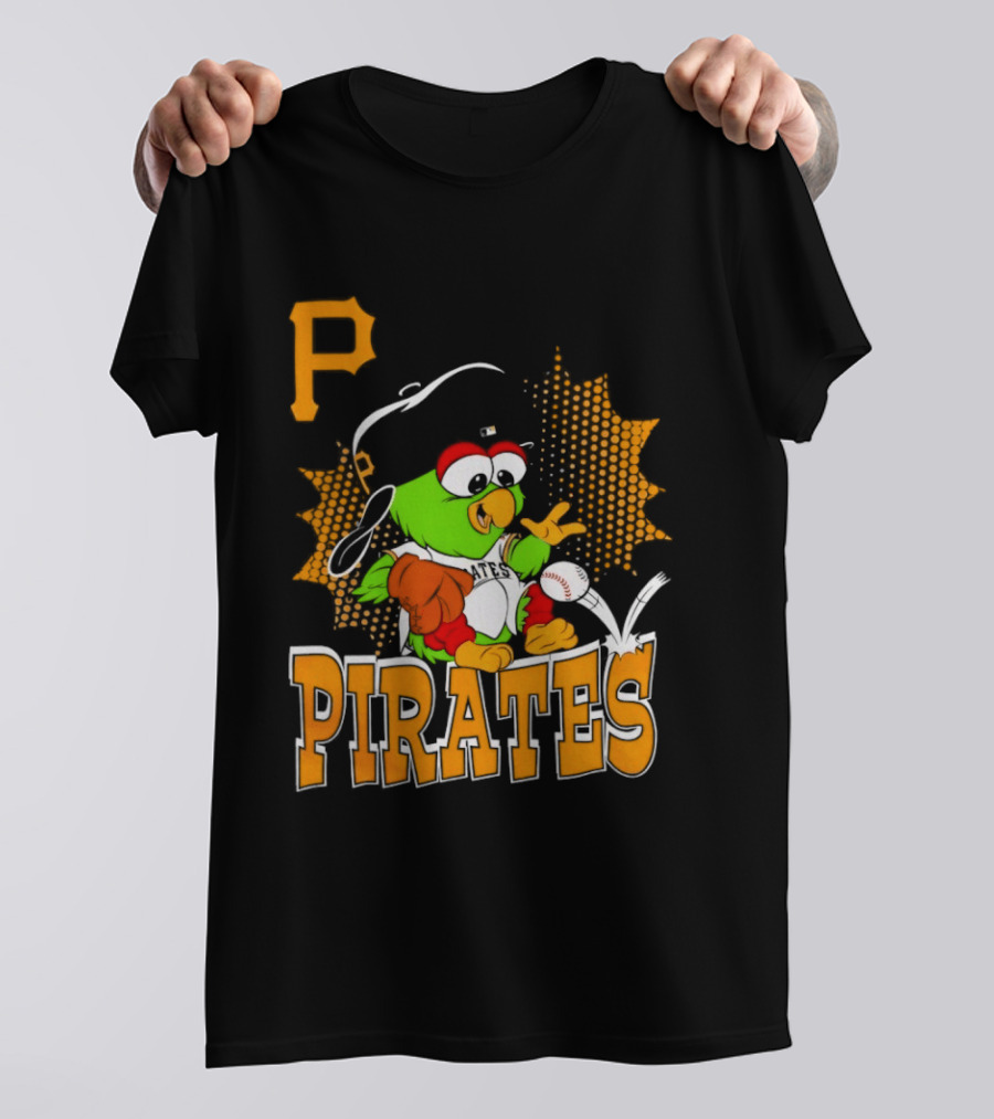 P Pittsburgh Pirates MLB Team Parrot Baseball T-Shirt