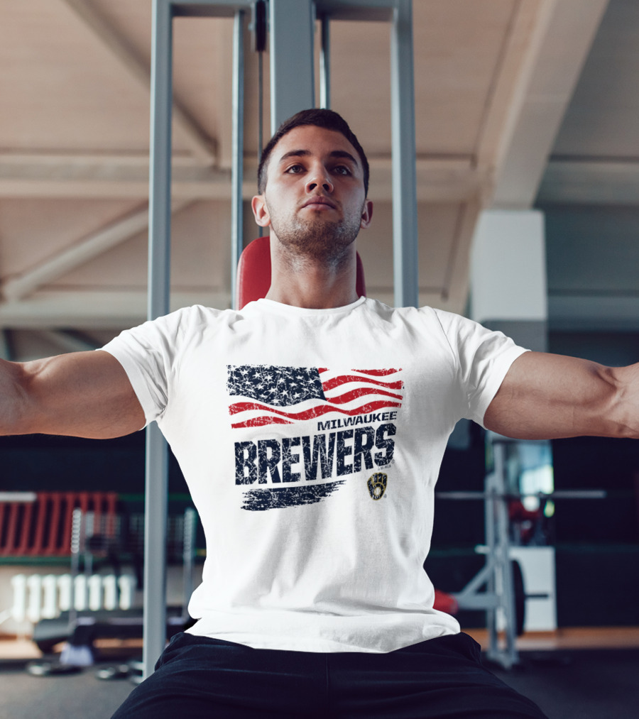 Milwaukee Brewers 4th Of July American Flag Celebration T-Shirt