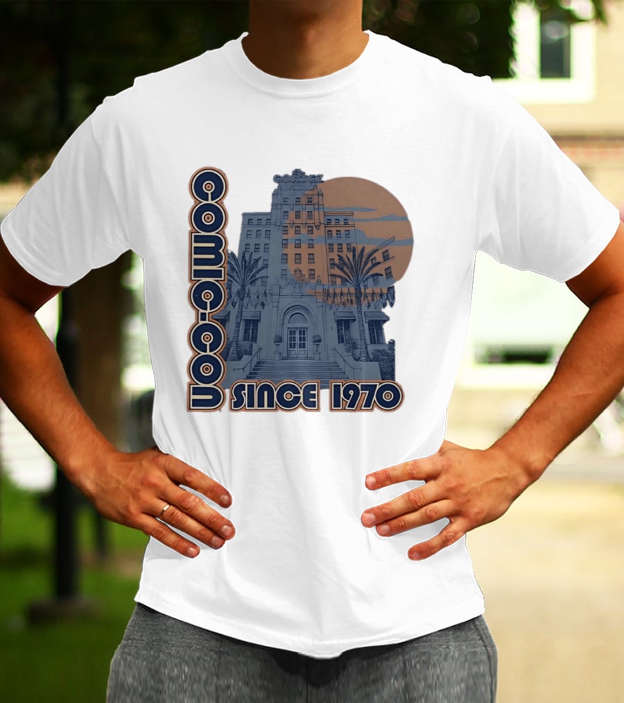 El Cortez Hotel Comic Con Since 1970 Urban Skyline T-Shirt