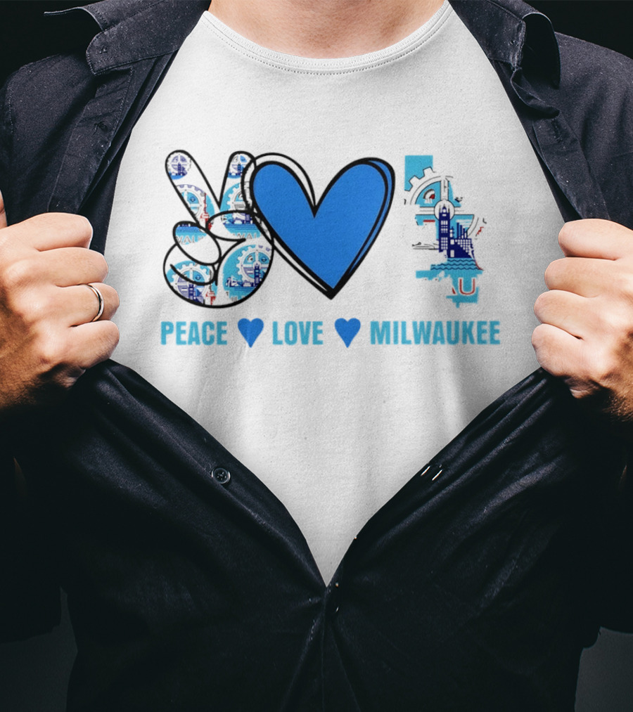 Peace Love Milwaukee Wisconsin City Pride Travel T-Shirt