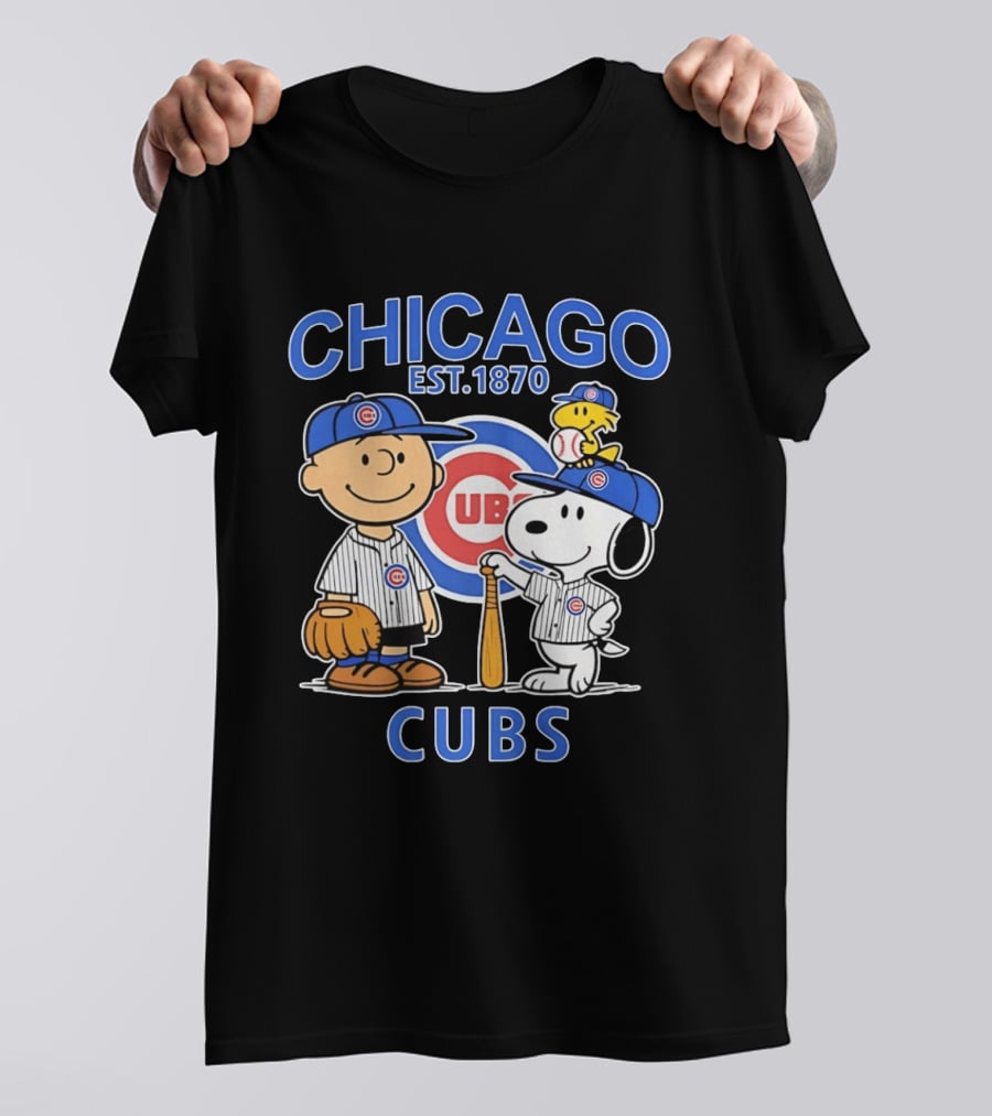 Peanuts Characters Snoopy Woodstock Charlie Brown Chicago Cubs Est 1870 T-Shirt