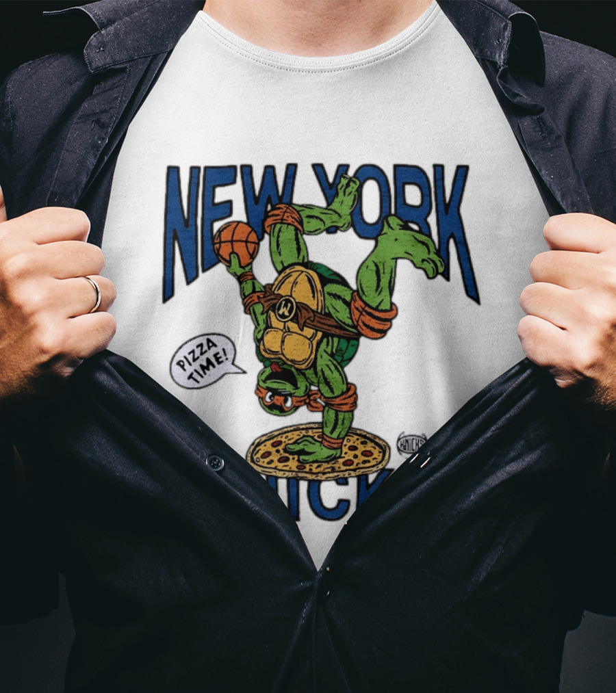 New York Knicks Michelangelo TMNT Pizza Time Basketball Dunk T-Shirt