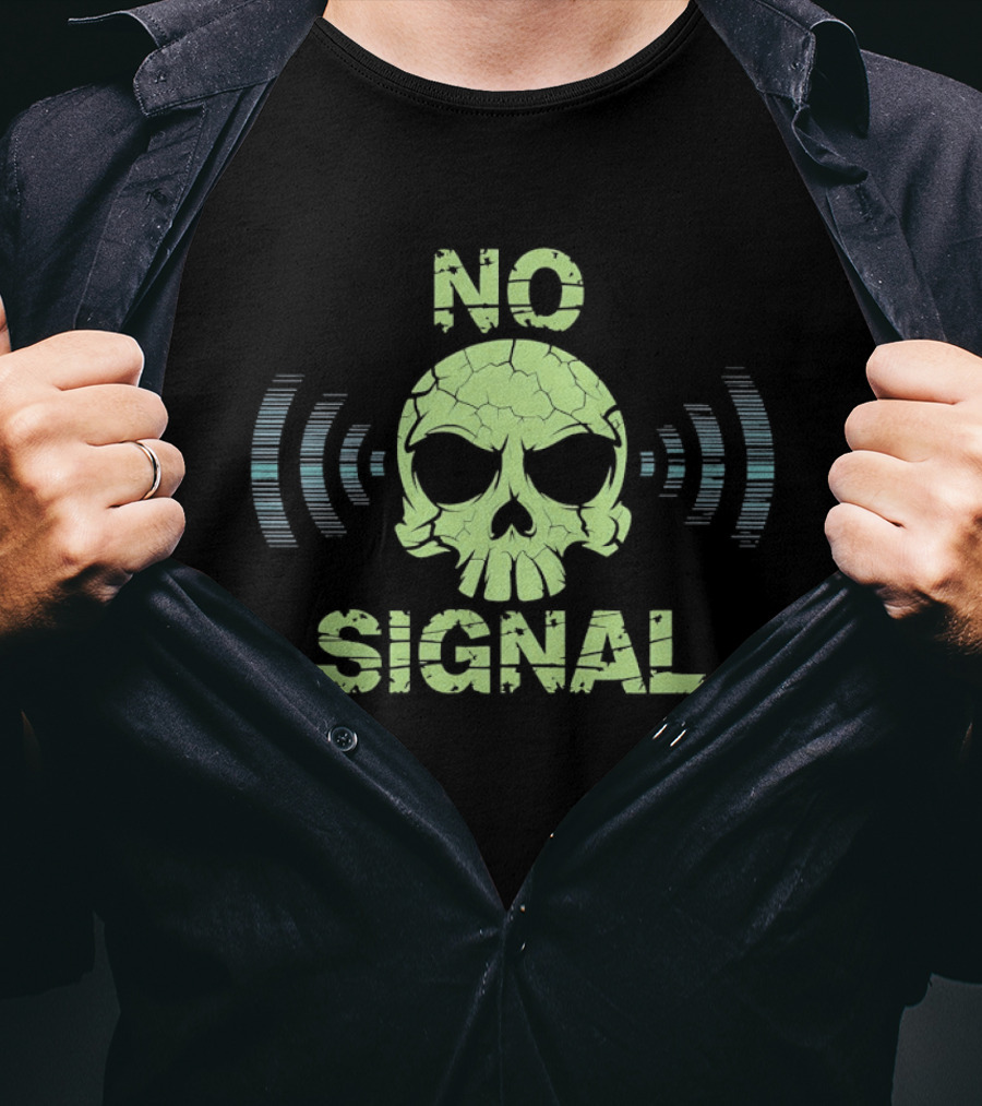No Signal Skull Radio Waves Cracked T-Shirt