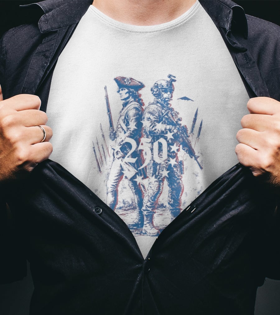 American Revolutionary War Soldier Modern Infantry 250 Years Of Service T-Shirt