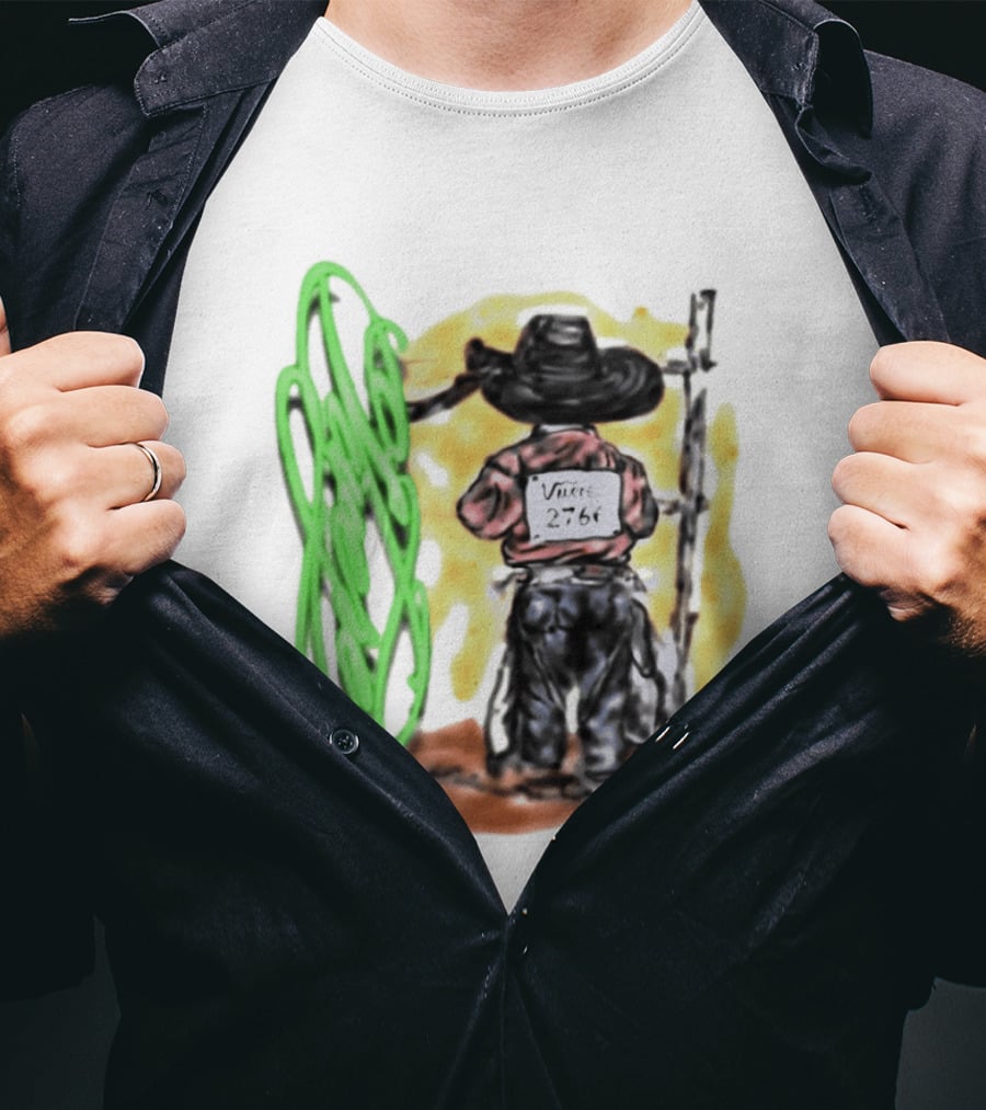 Vnere 2766 Cowboy Vintage Western Art With Hat And Fence T-Shirt