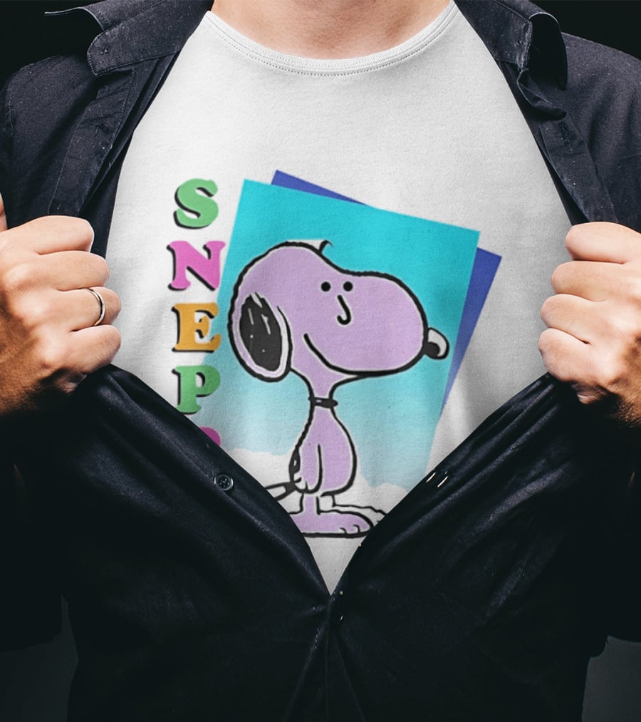 Sneppy Obvious Plant 1991 Bootleg Snoopy Cartoon Character With Multicolored T-Shirt
