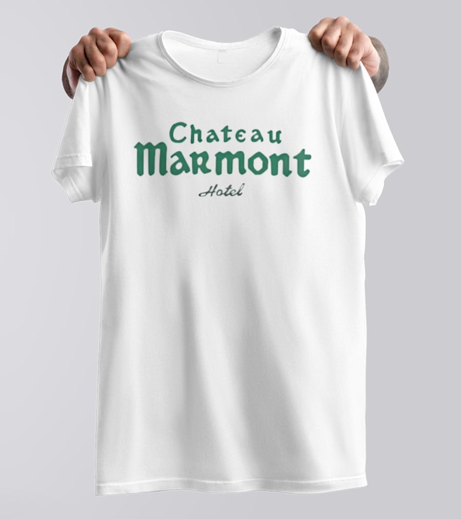 Chateau Marmont Hotel Iconic Vintage Style Motel Sign T-Shirt