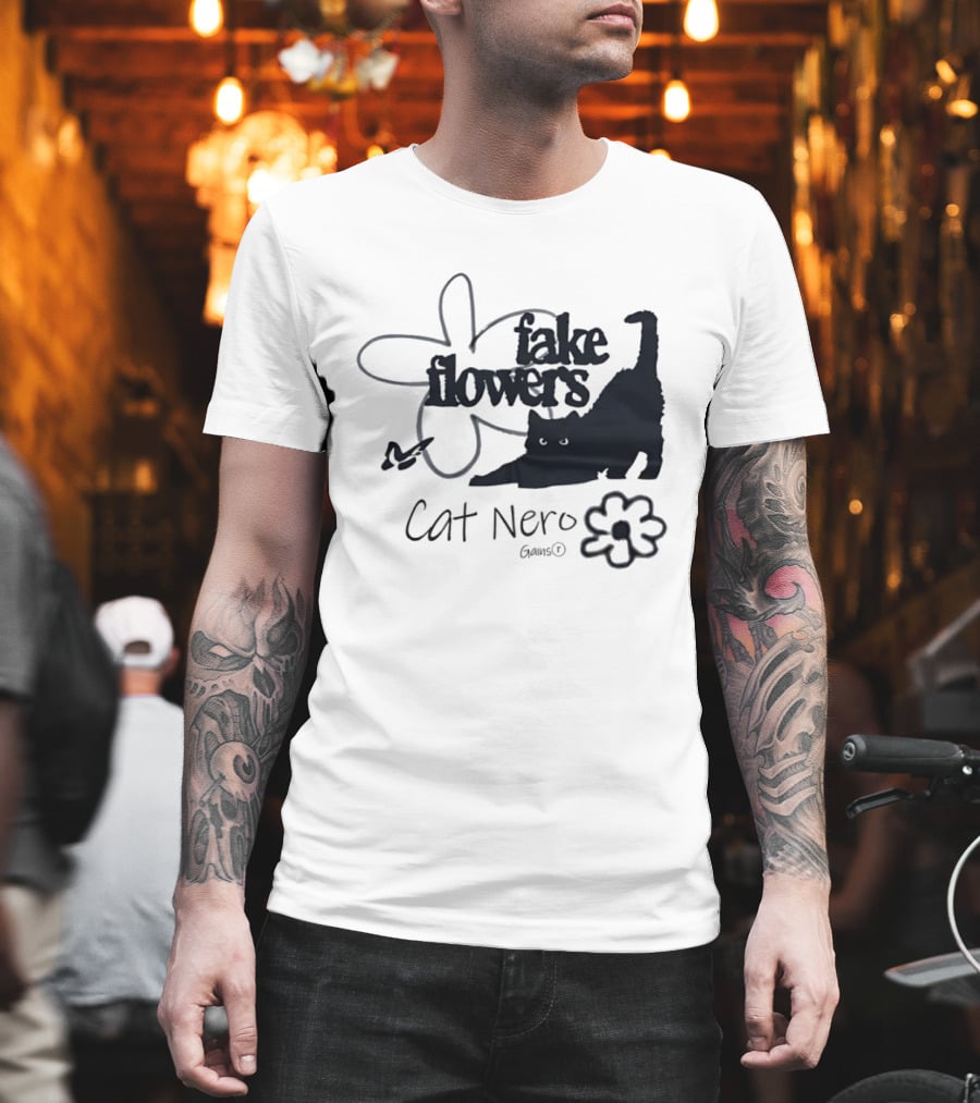 Cat Nero Fake Flowers Gains Floral Aesthetic Butterfly T-Shirt