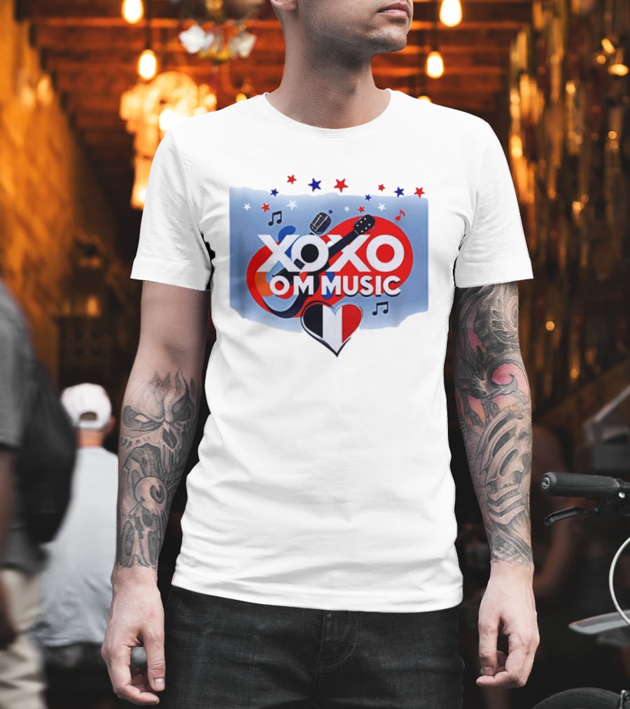 XOXO OM Music France Heart Guitar Microphone Notes Stars T-Shirt