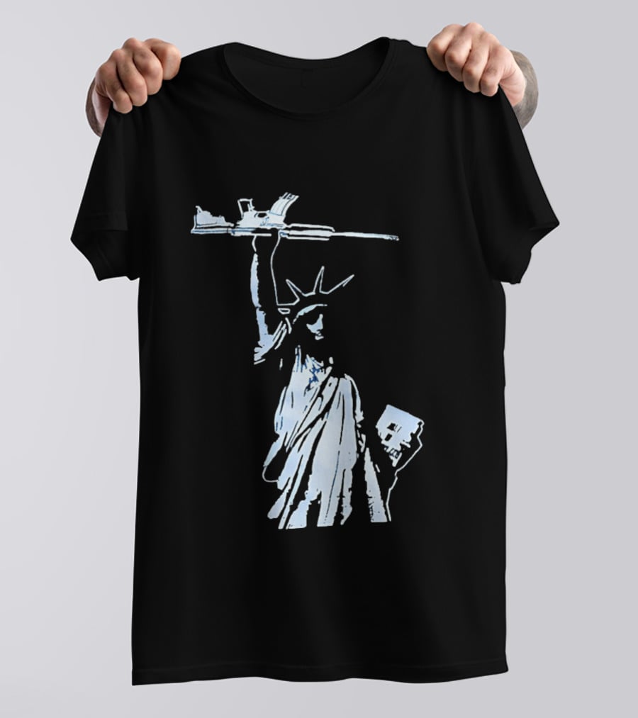 Statue Of Liberty Holding Assault Rifle July 4th Independence T-Shirt